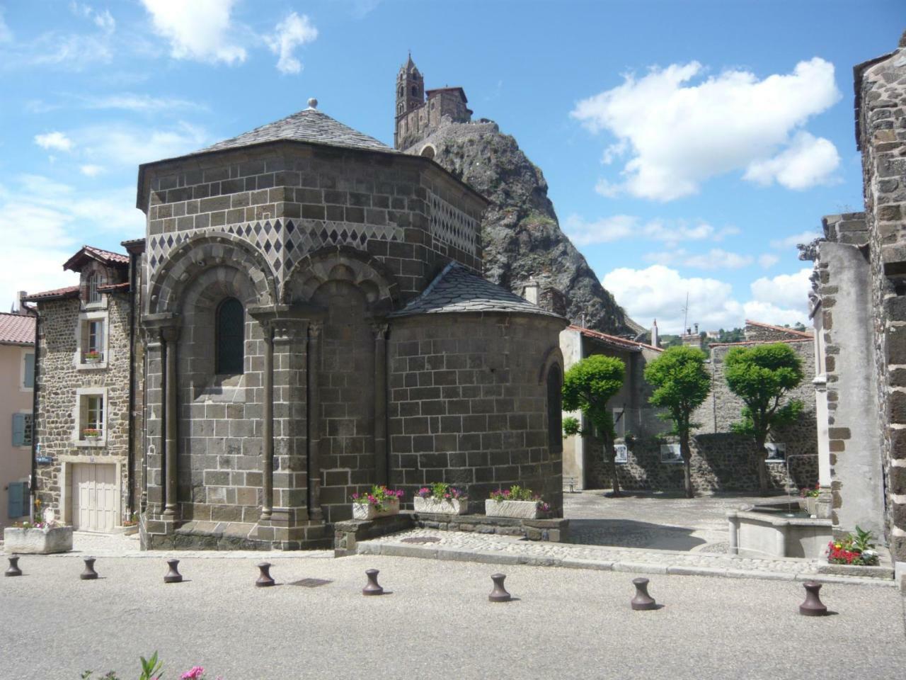 Le Petit Seguret Apartment Le Puy-en-Velay Exterior foto